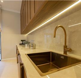 Selection of 5 bedroom seafront villas with heated pool on Ciovo near Trogir, sleeps 10